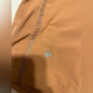 Lululemon Pace Breaker Lined Short 7"